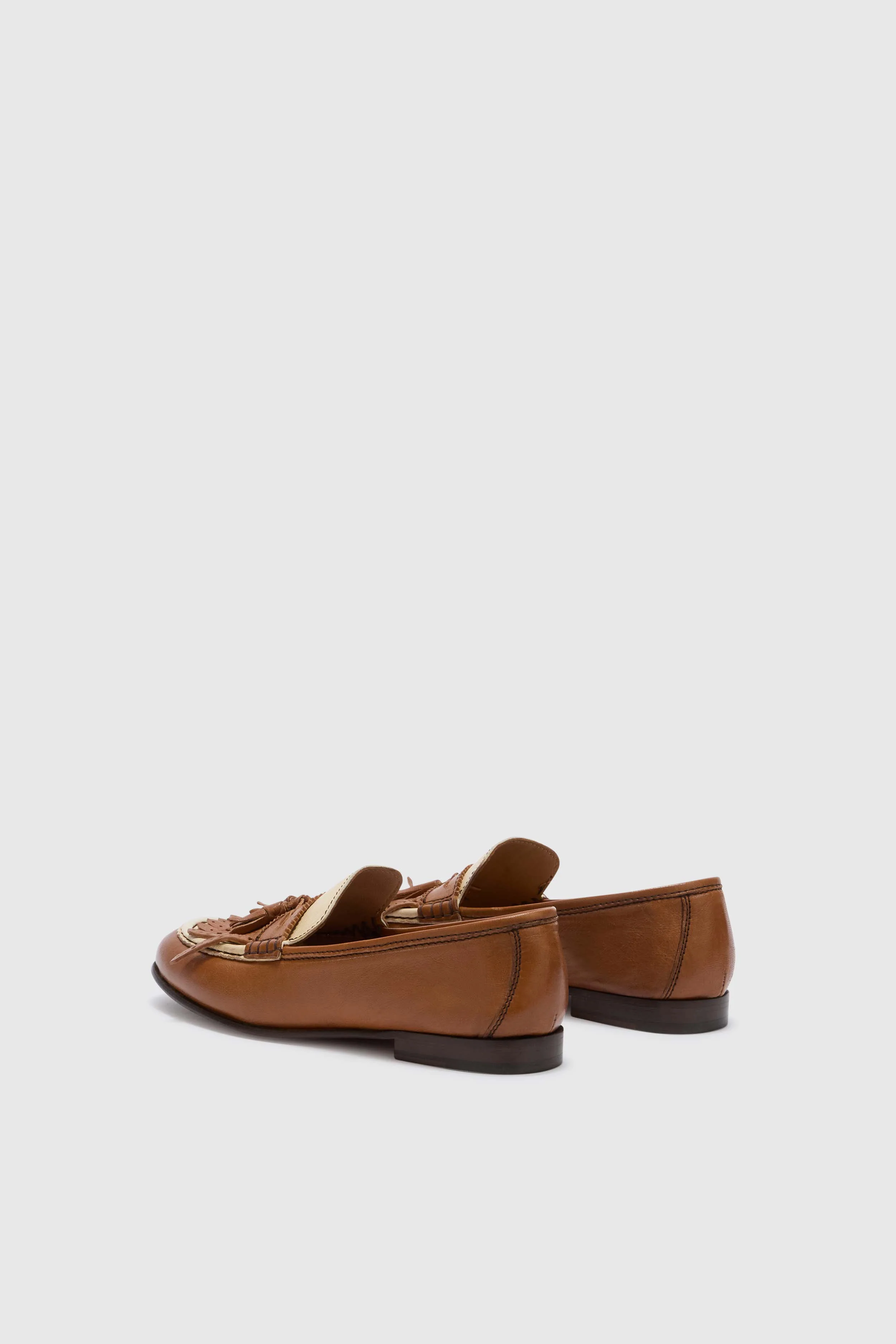 College vintage-effect shearling leather loafers with tassels - Image 3