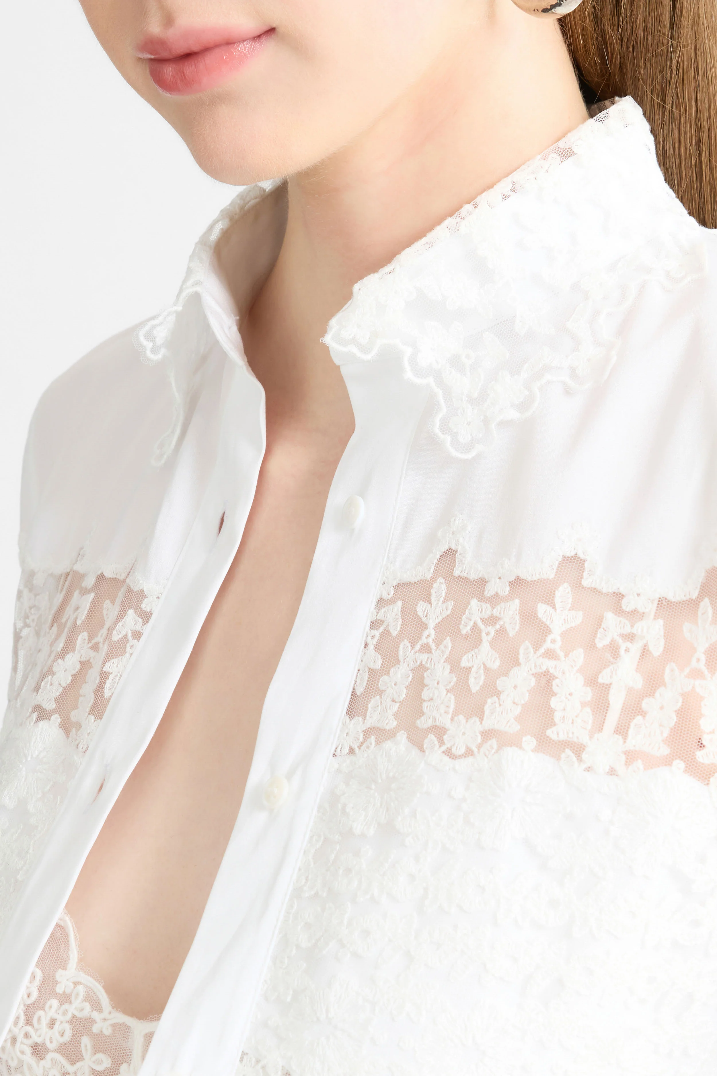 Cropped Cotton Poplin Shirt with Valencienne Lace - Image 4