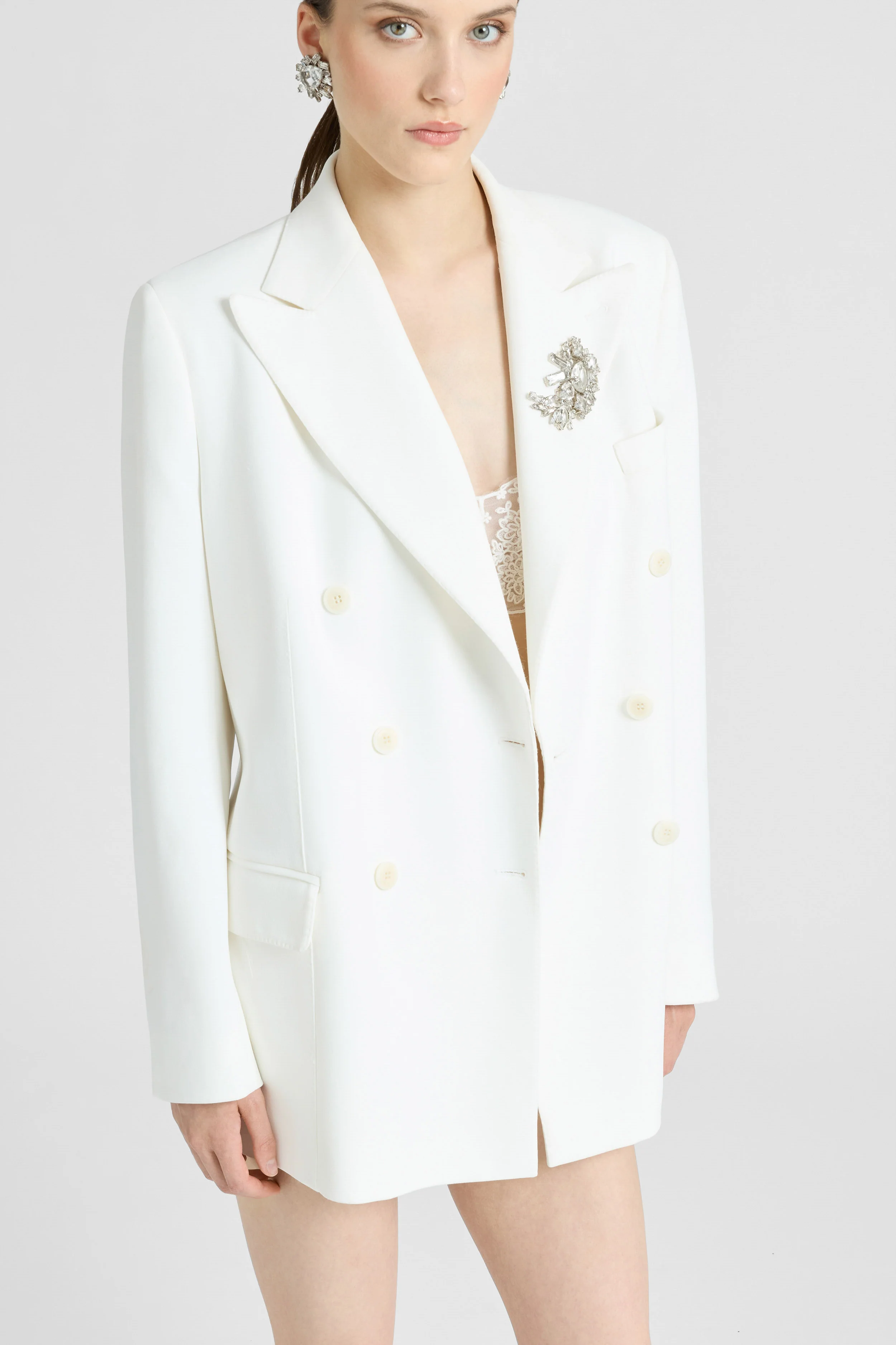 Double-breasted cadì viscose jacket with daisy brooch - Image 2