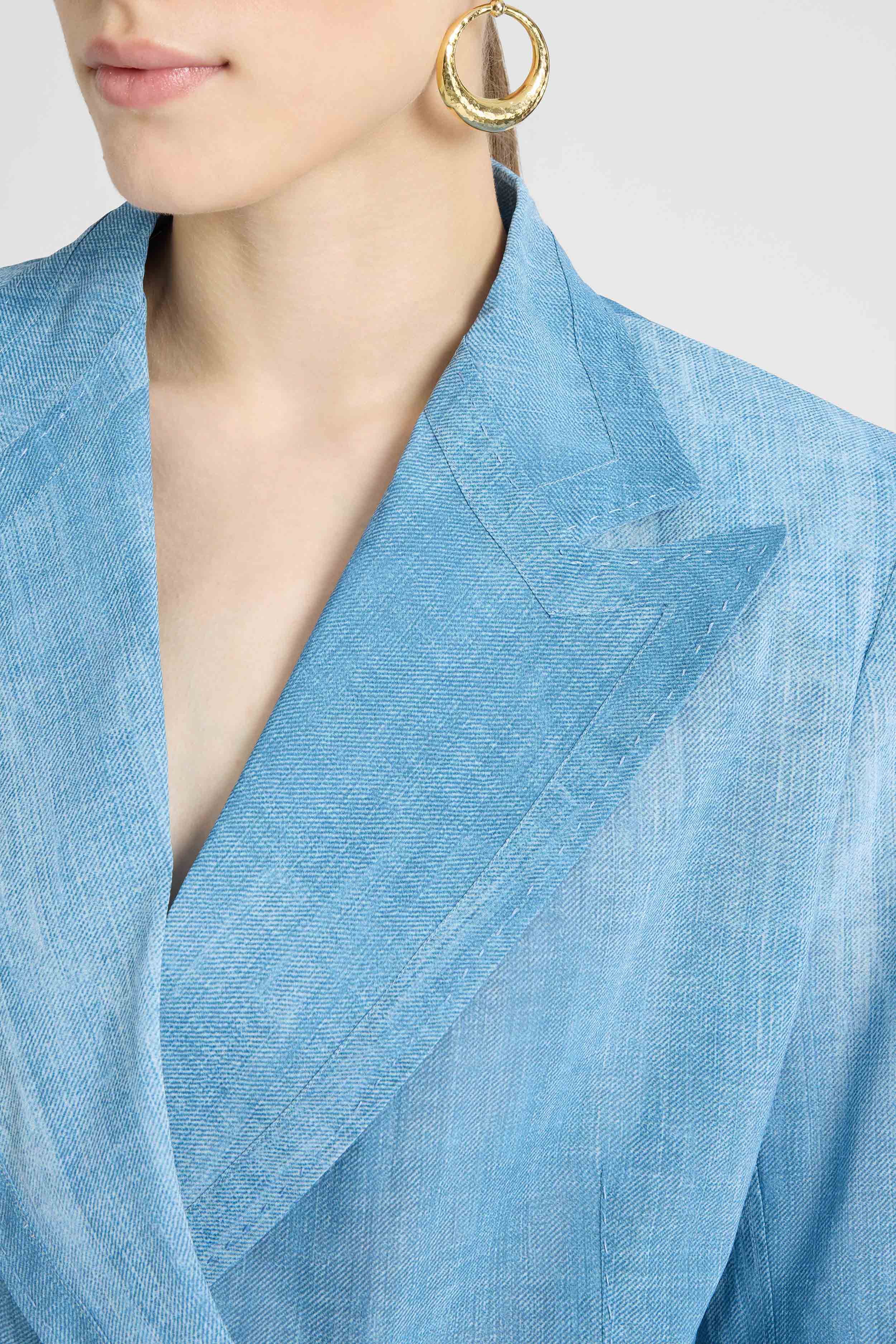 Double-breasted jacket in silk-effect chiffon, jeans print - Image 3