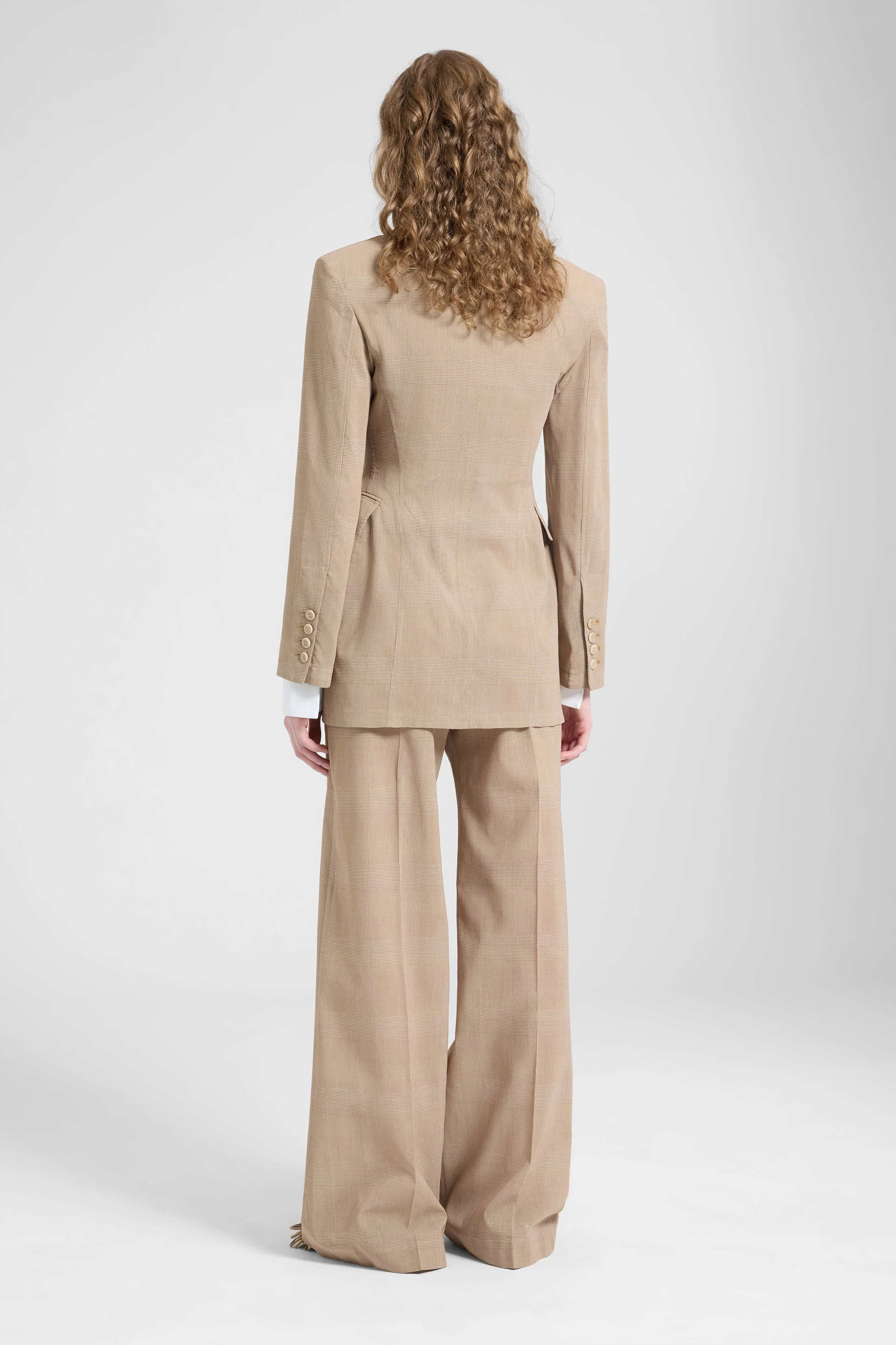 Fitted single-breasted jacket in technical georgette - Image 4
