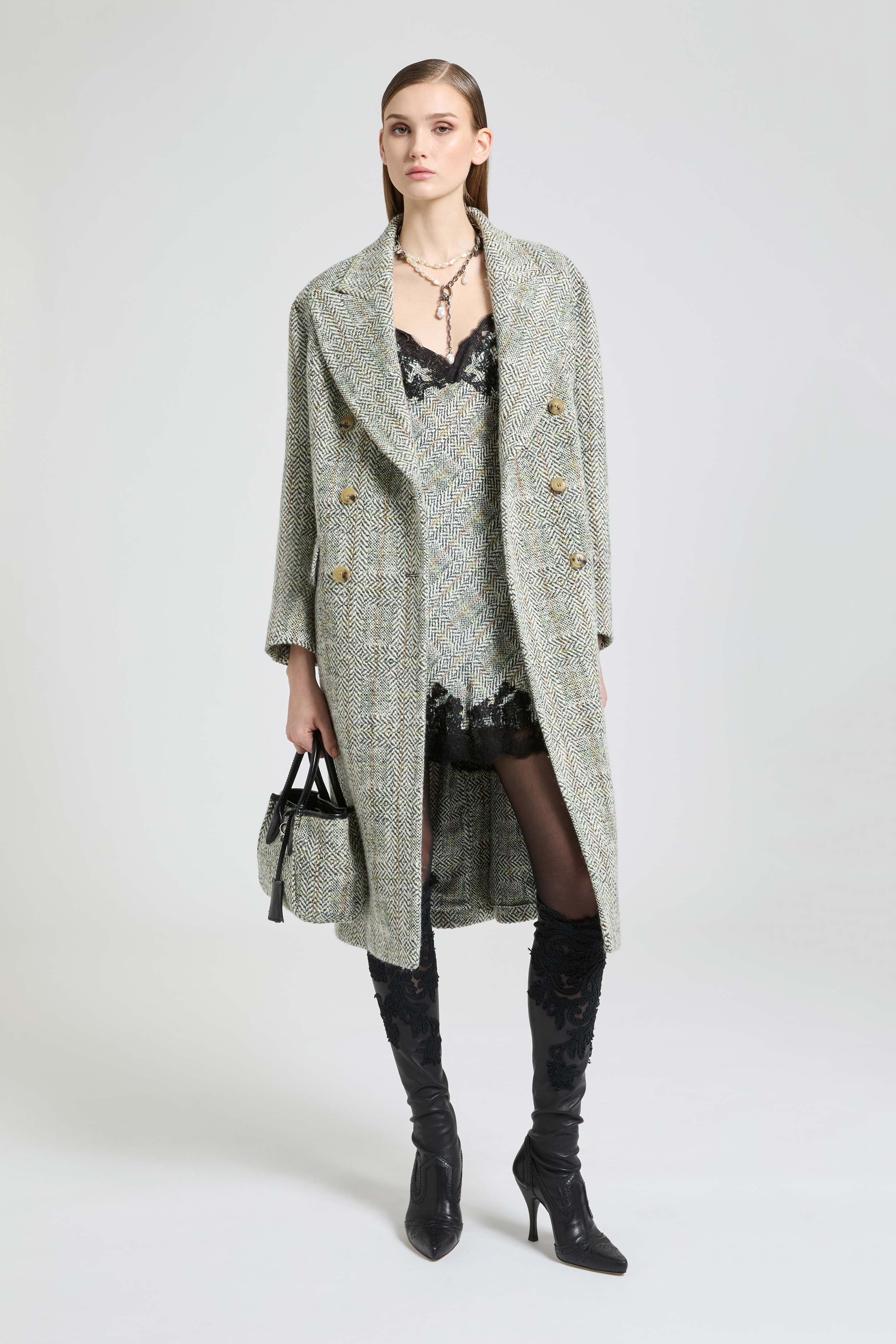 Lingerie-inspired dress in resca-print crêpe de Chine with lace details - Image 4