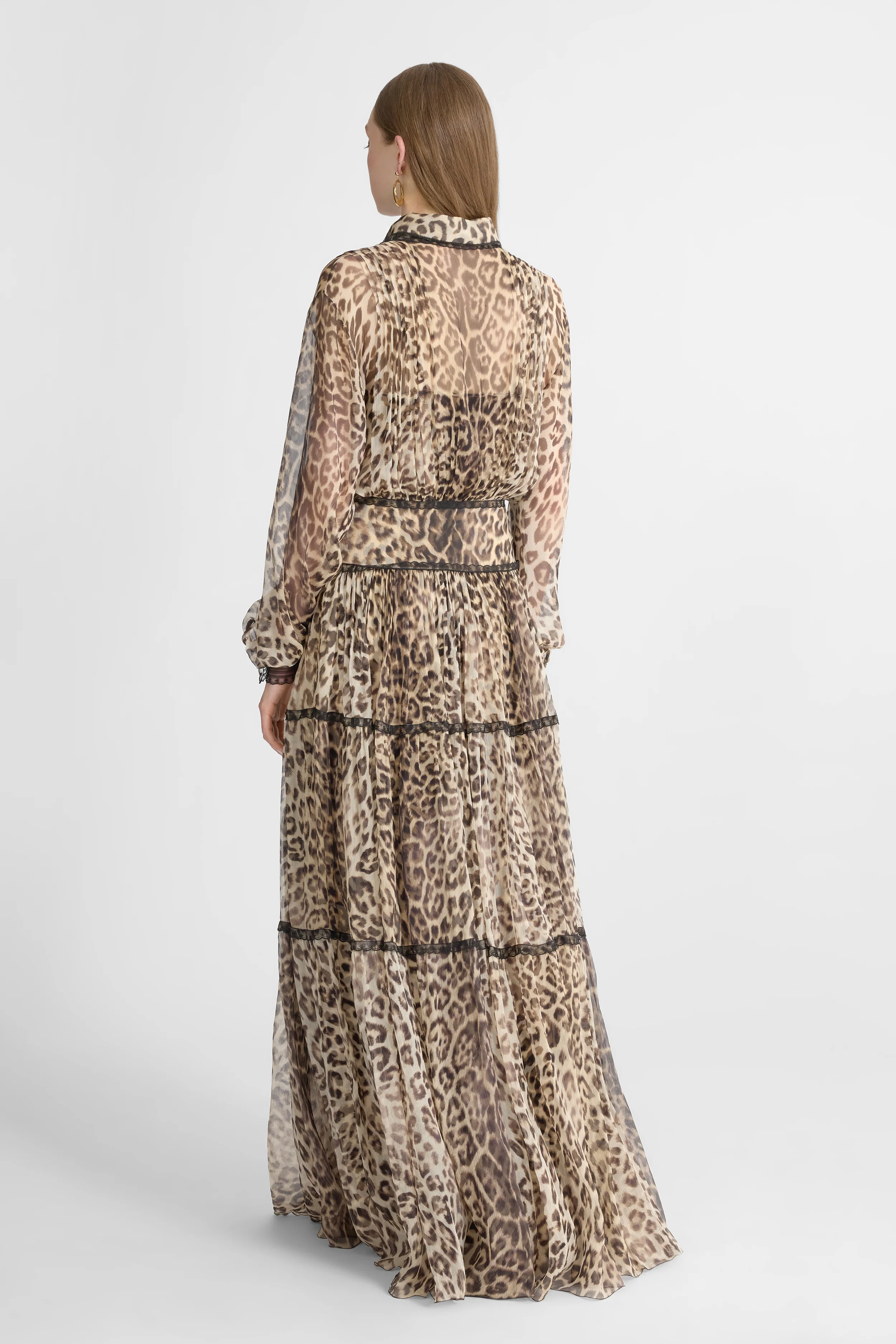 Long shirt dress in pure silk with natural leopard print - Image 3