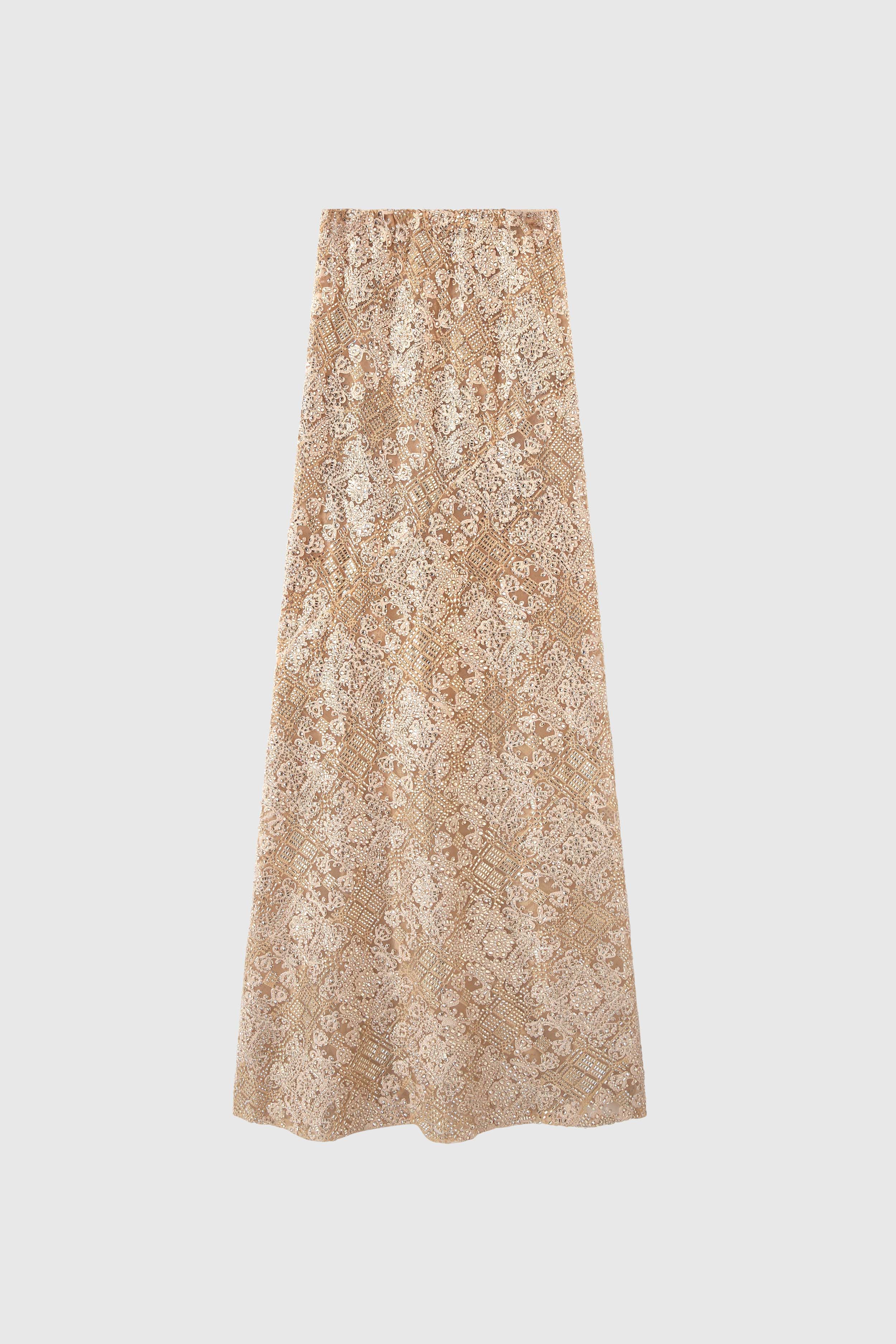 Long spiral skirt in maiolica lace with tone-on-tone hand-applied crystals