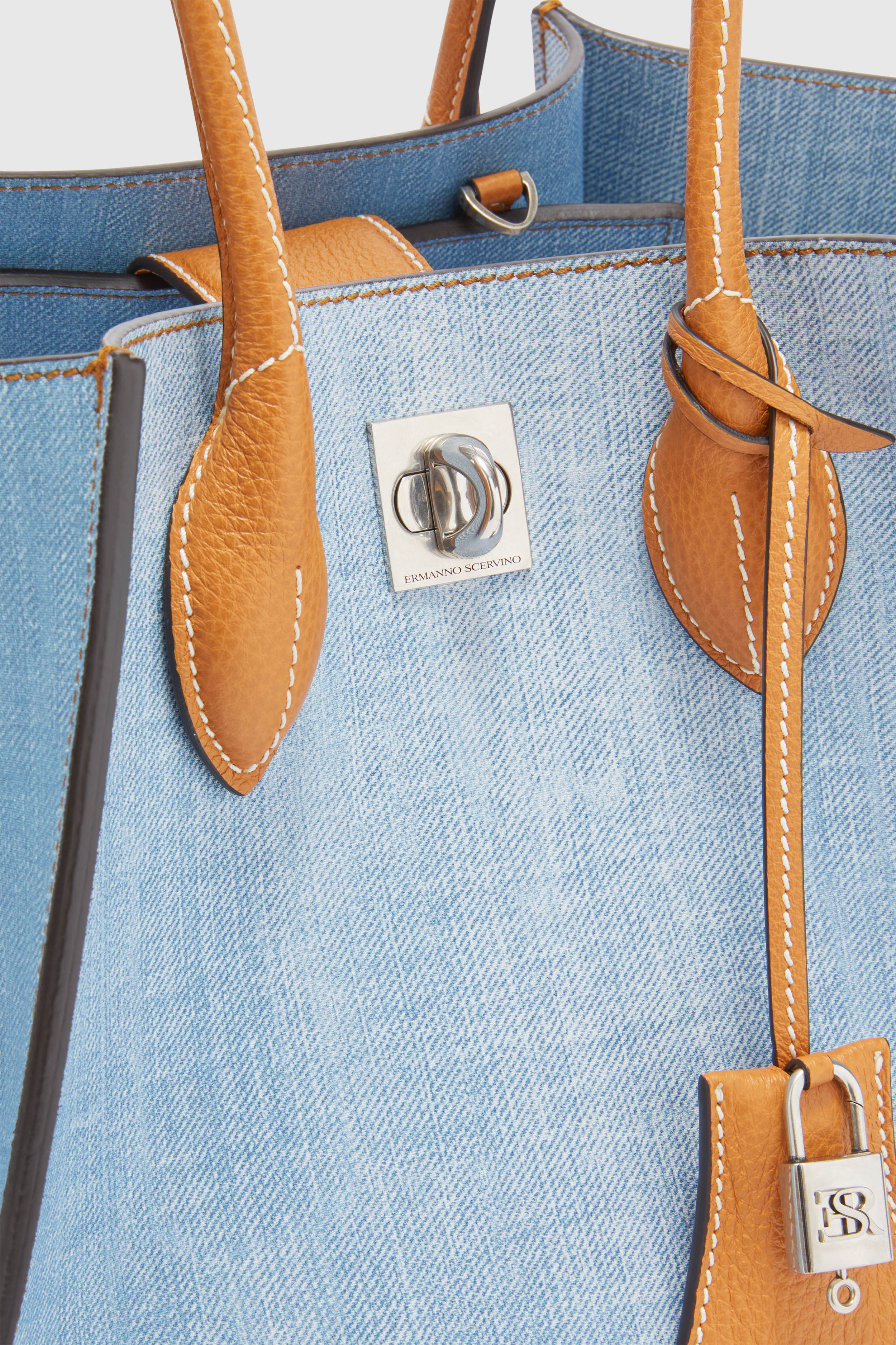 Maggie medium in marocain jeans print - Image 3