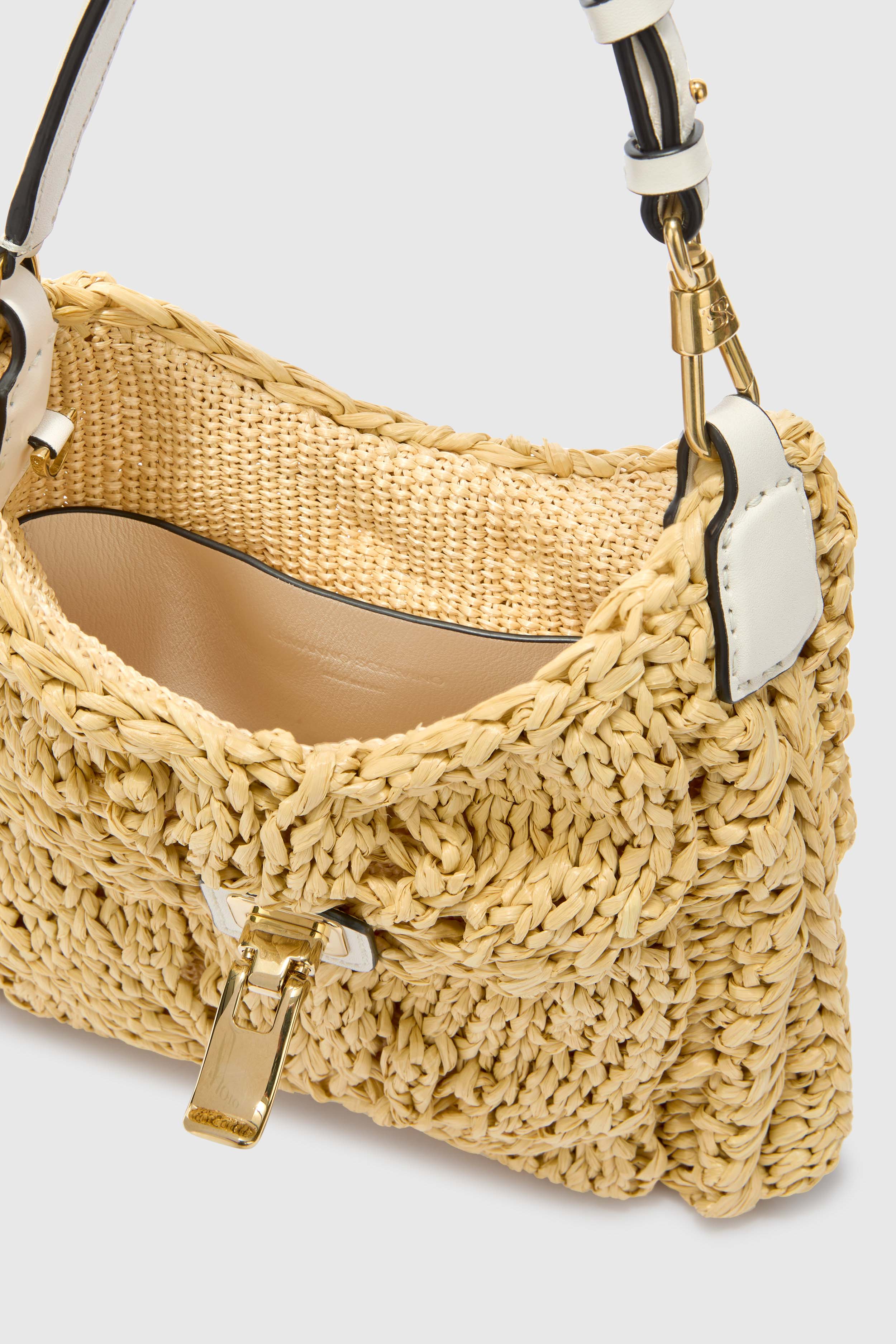 Mini Clio bag in natural raffia - Image 5