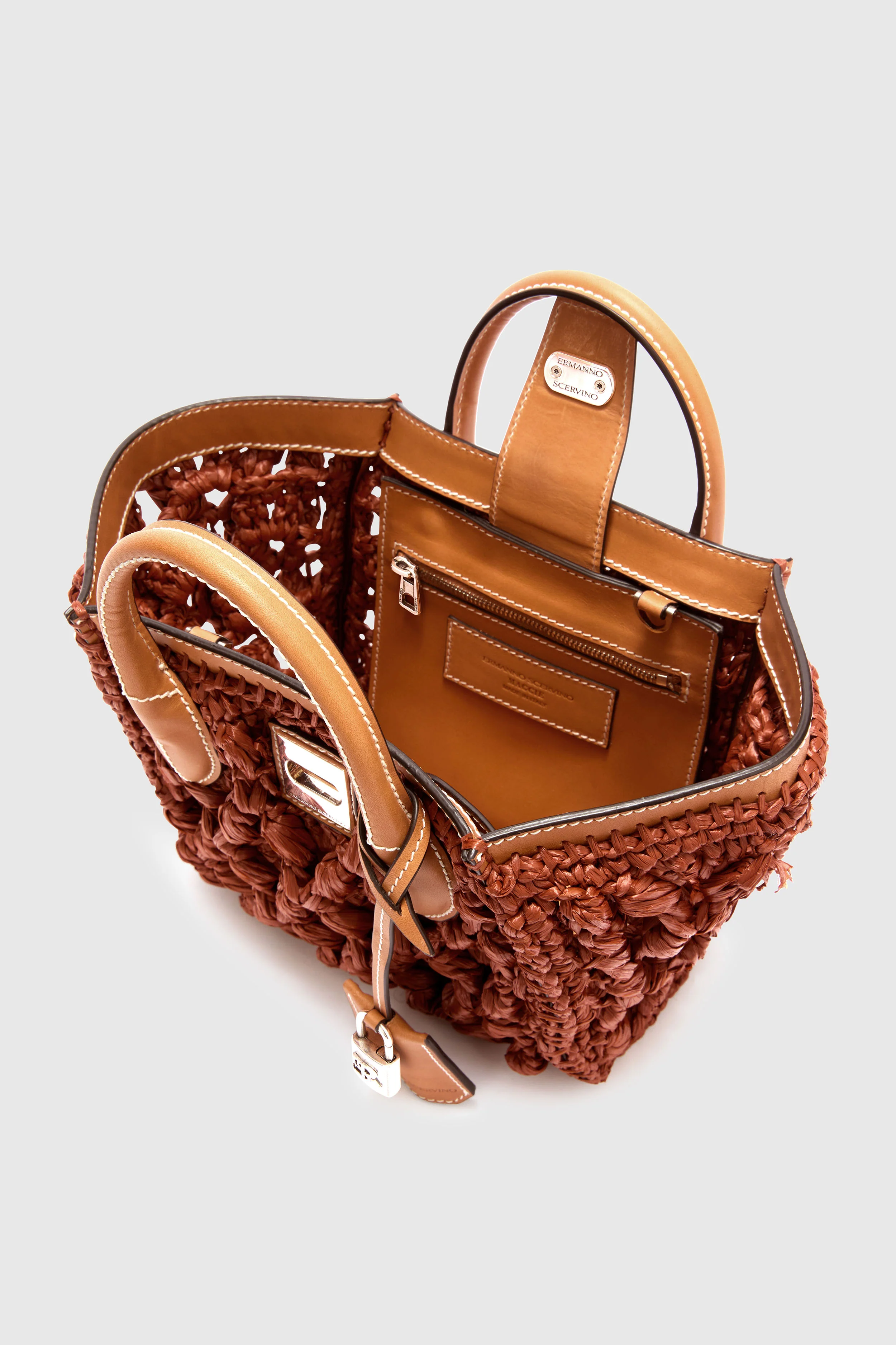 Mini Maggie in raffia with leather details - Image 4