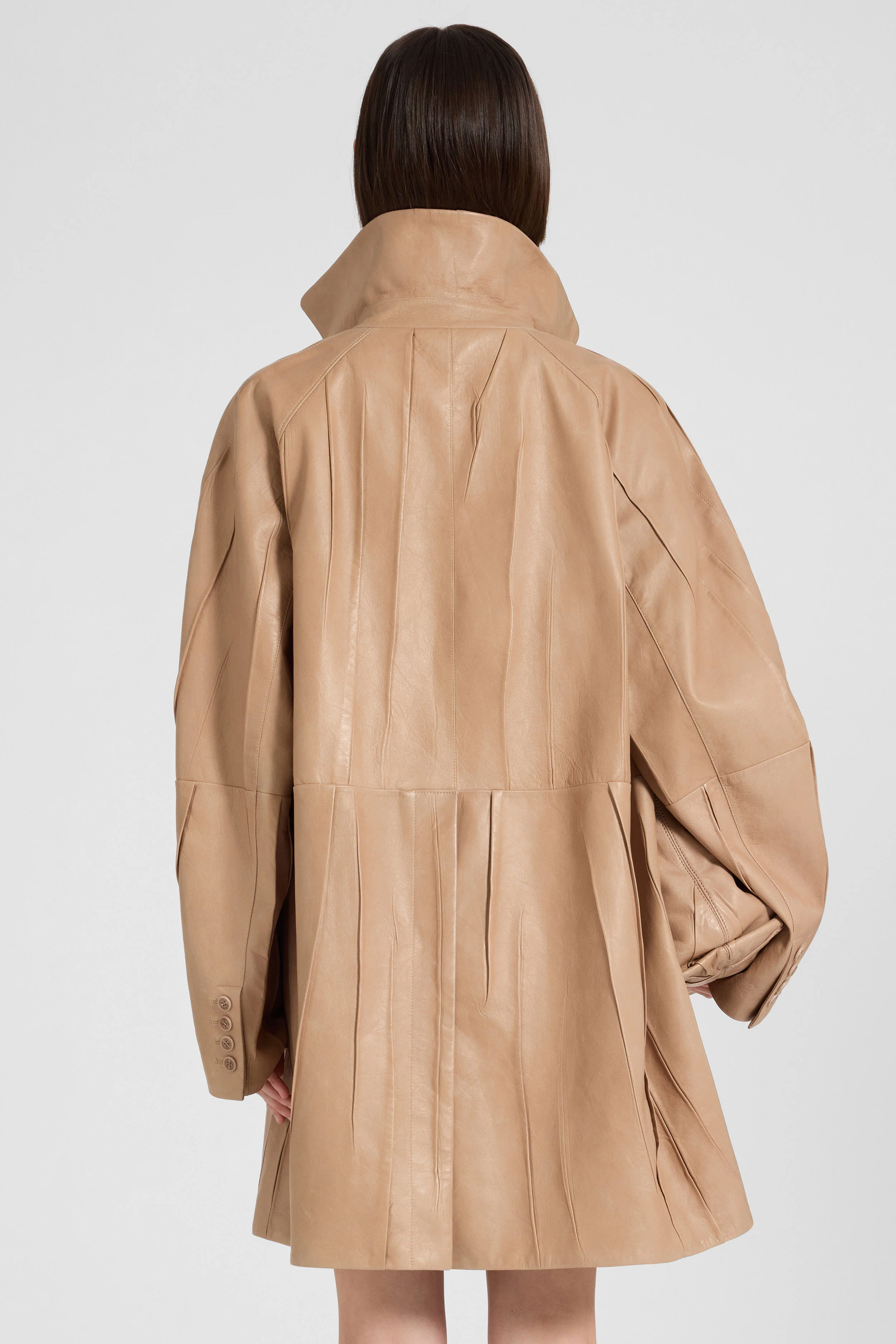 Plissé real leather coat - Image 6