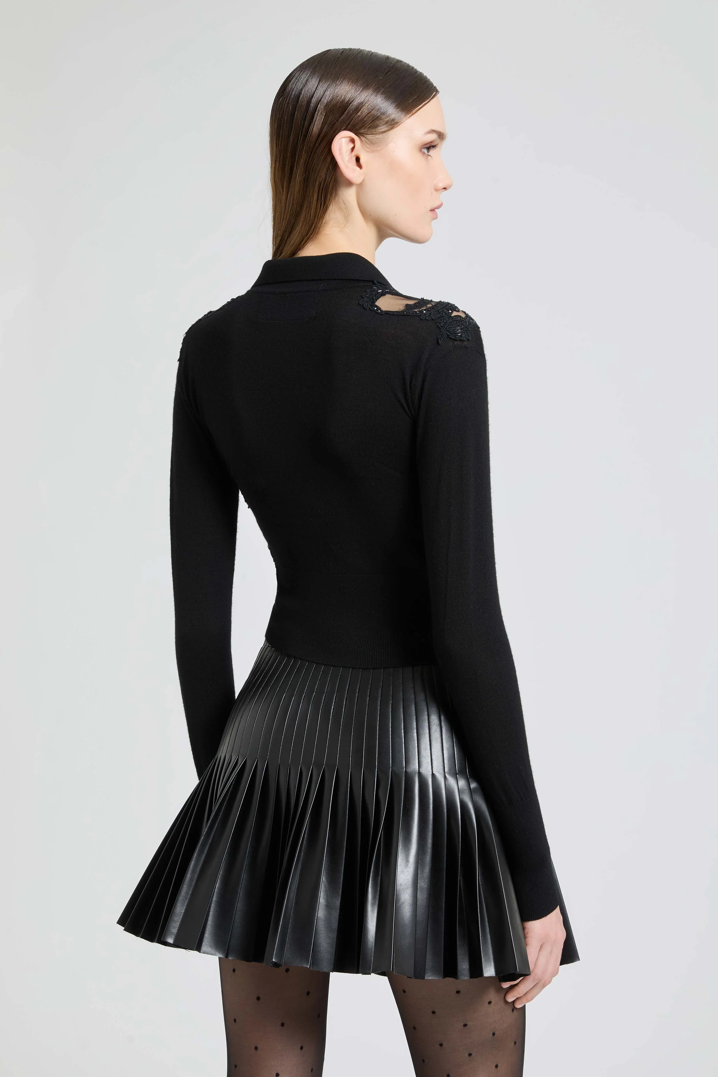 Pure virgin wool shirt with lace and crystal details - Image 5