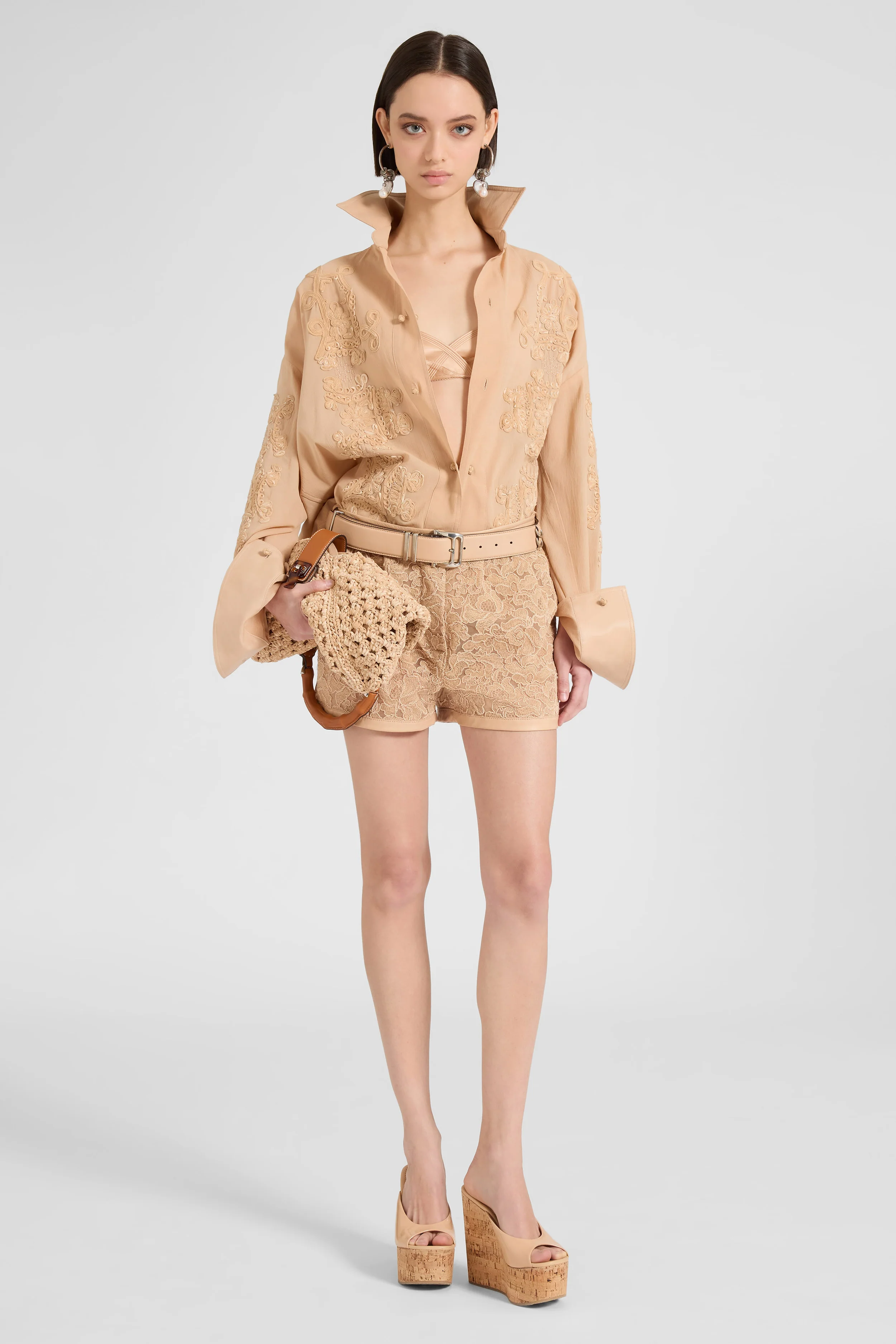 Rebrodé lace shorts - Image 2