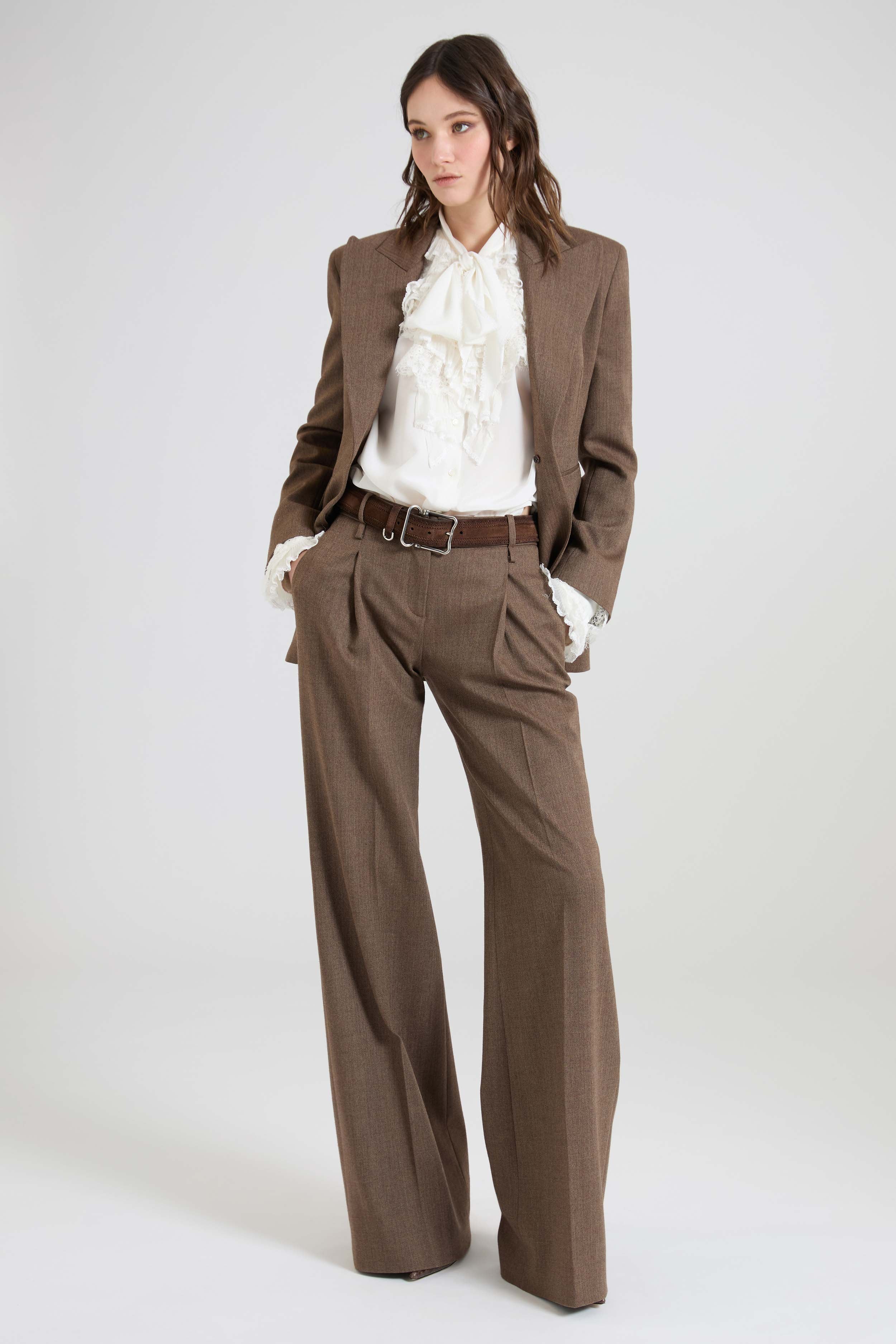 Silk crêpe de chine shirt with sash collar and Valencienne lace details - Image 2