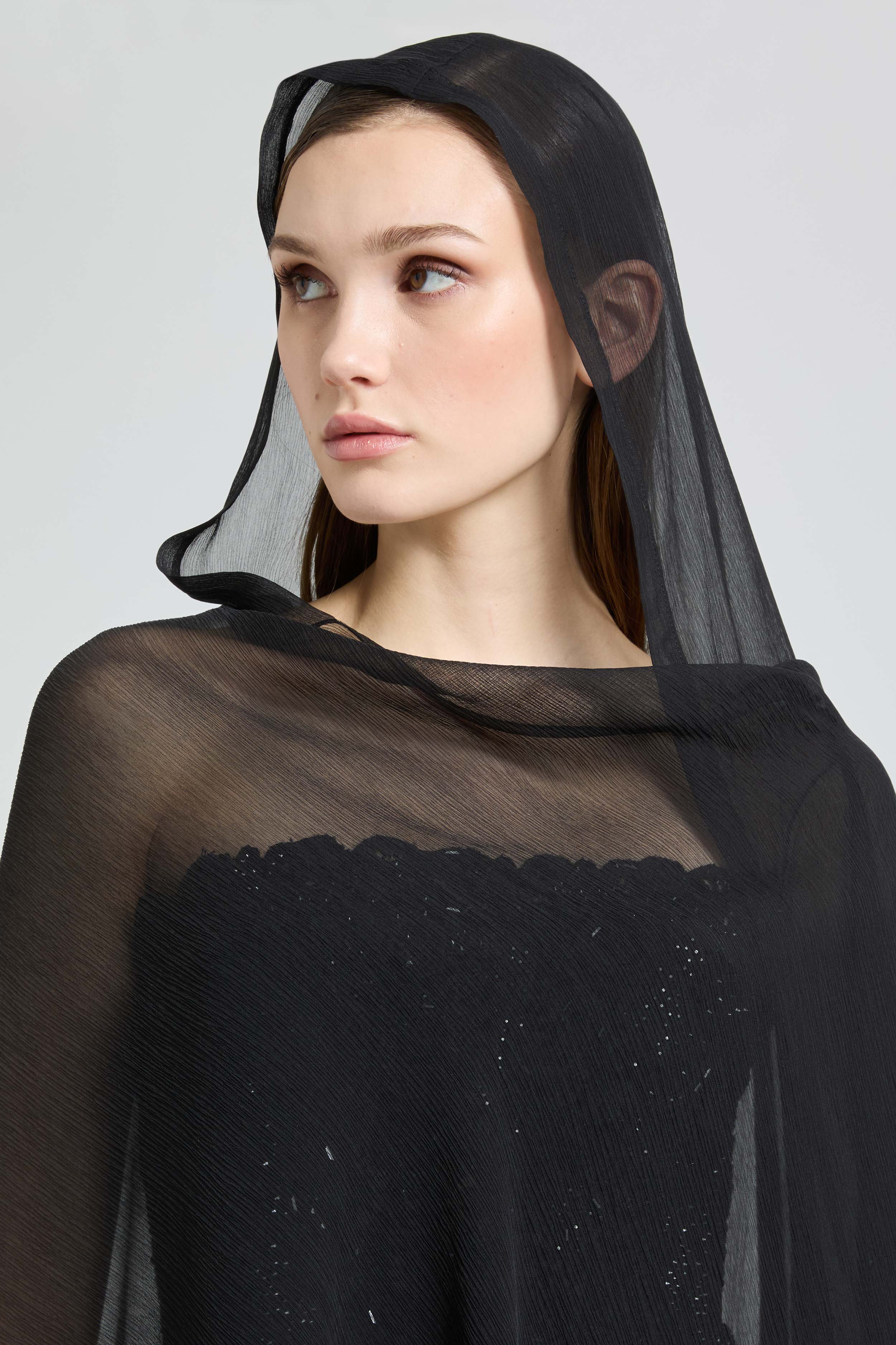 Silk crepon cape with hood - Image 3