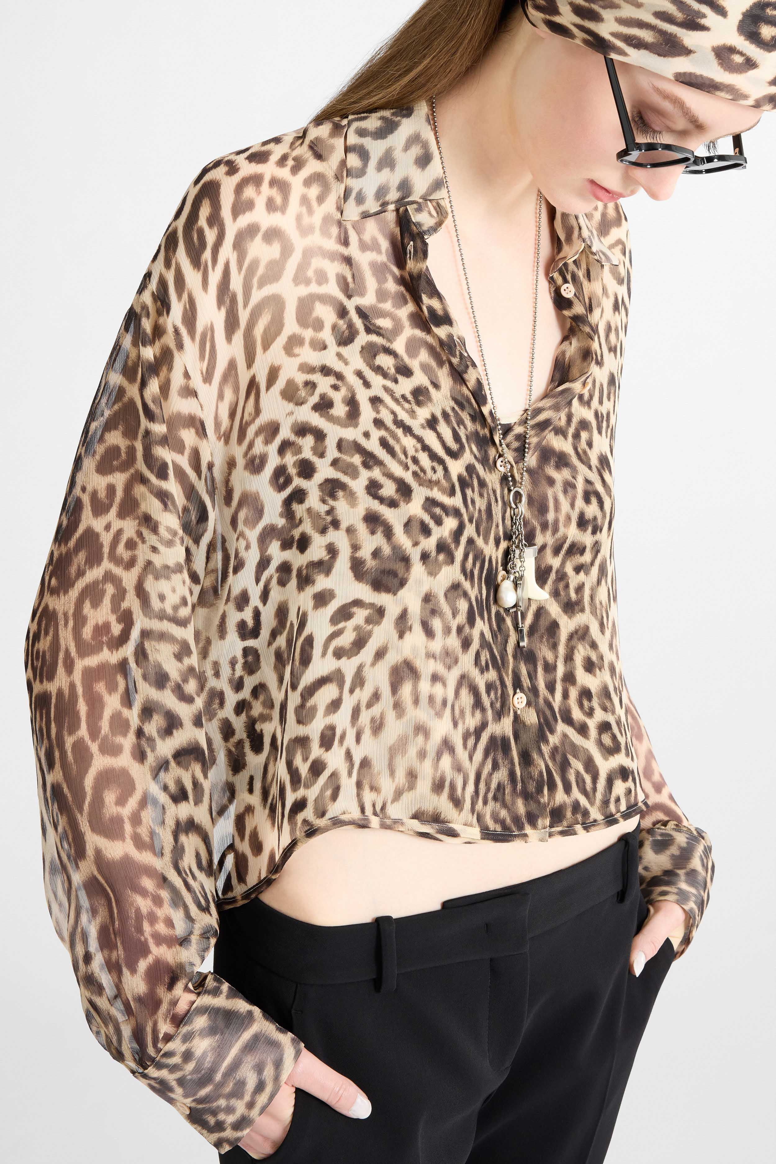 Silk shirt with natural-effect leopard print - Image 4