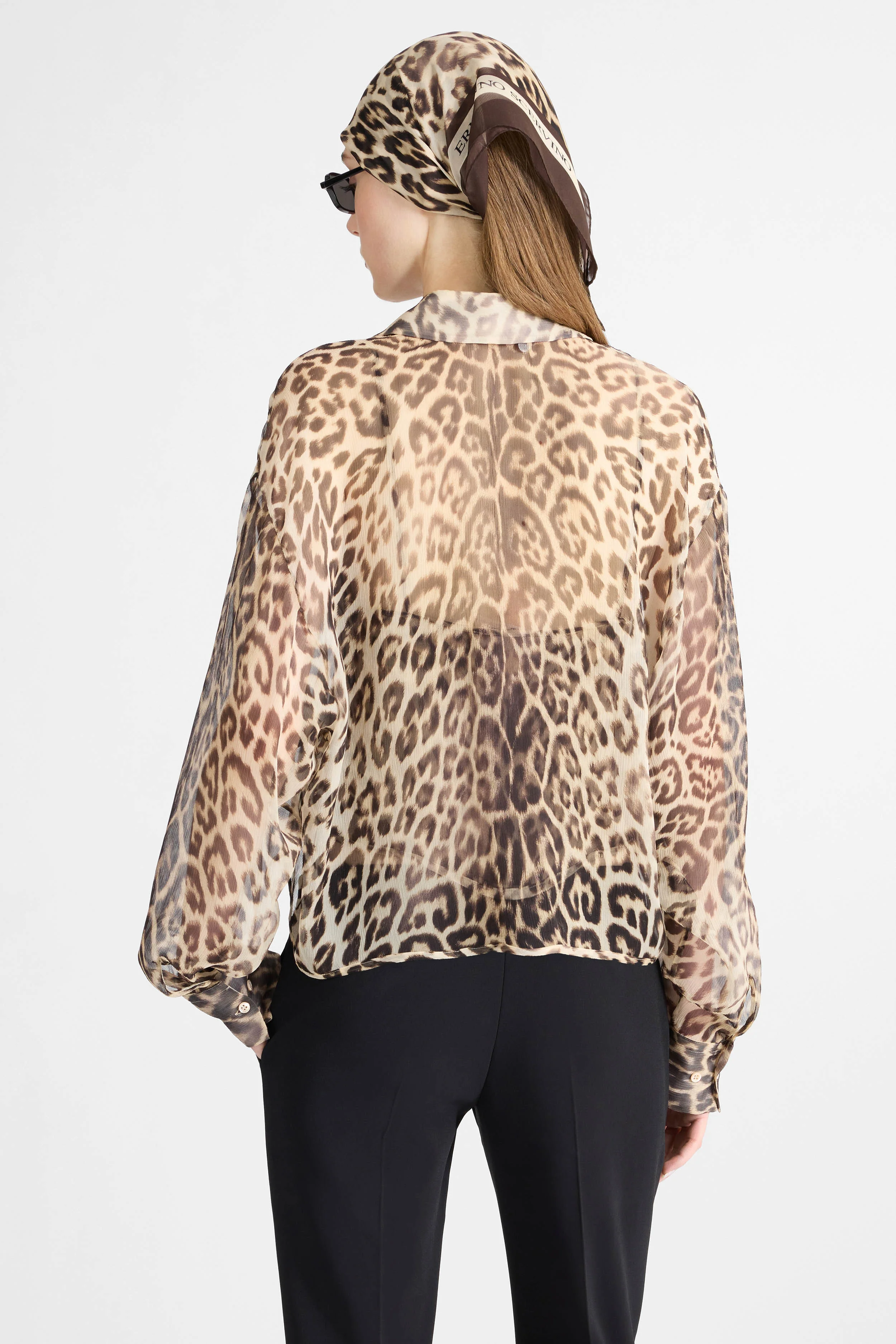 Silk shirt with natural-effect leopard print - Image 5