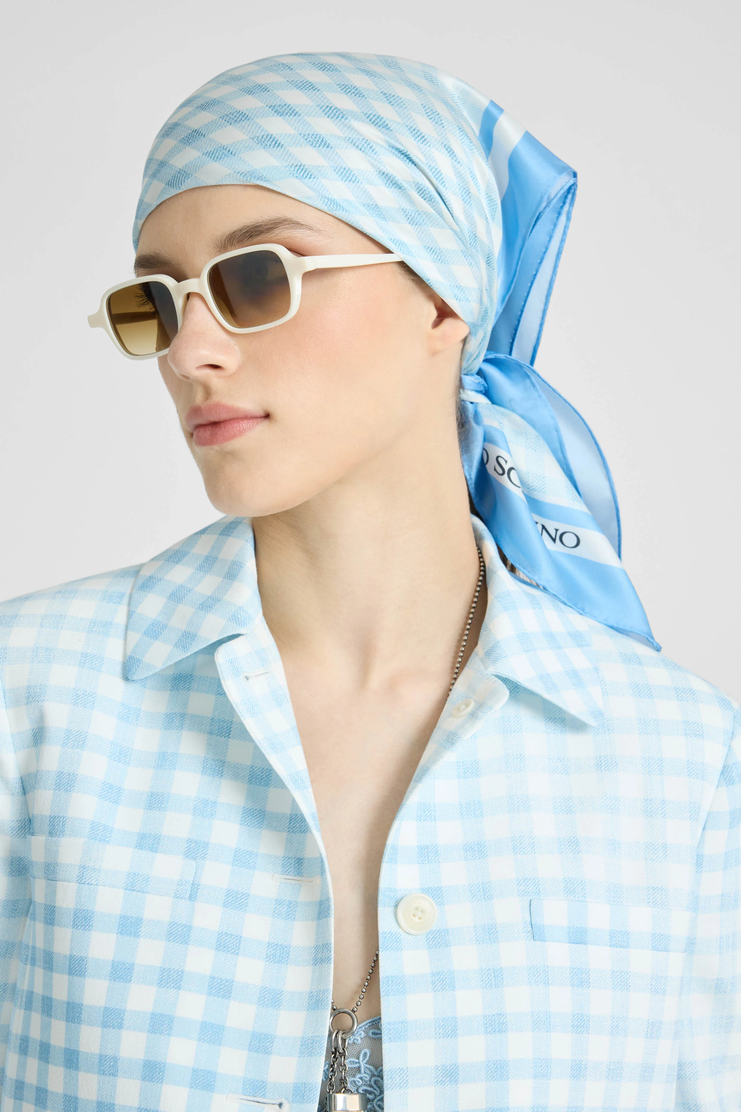 Square silk stole with white and blue vichy print - Image 2