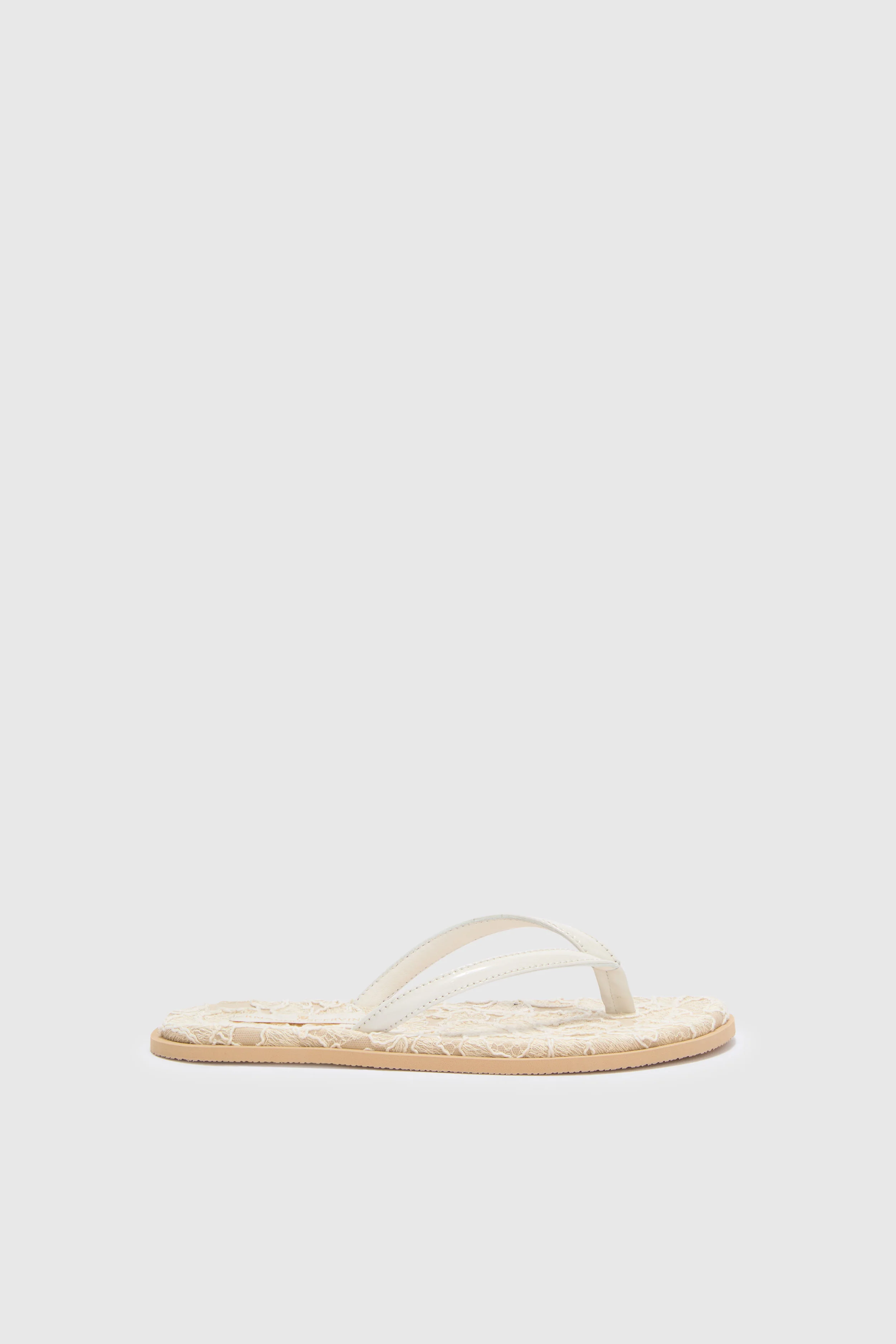 White lace flip flop