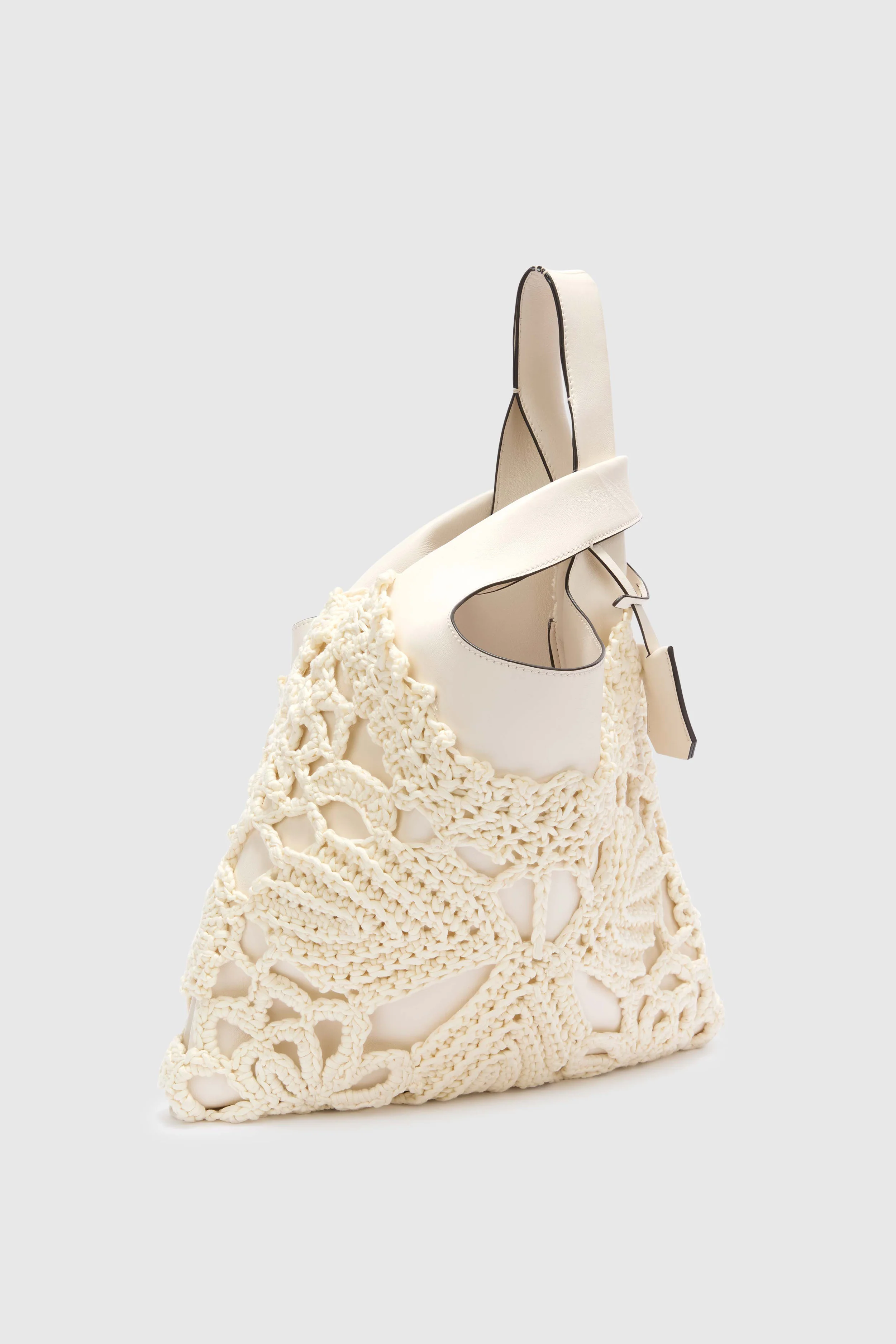 White Tbag in nappa with sphere yarn shell - Image 4