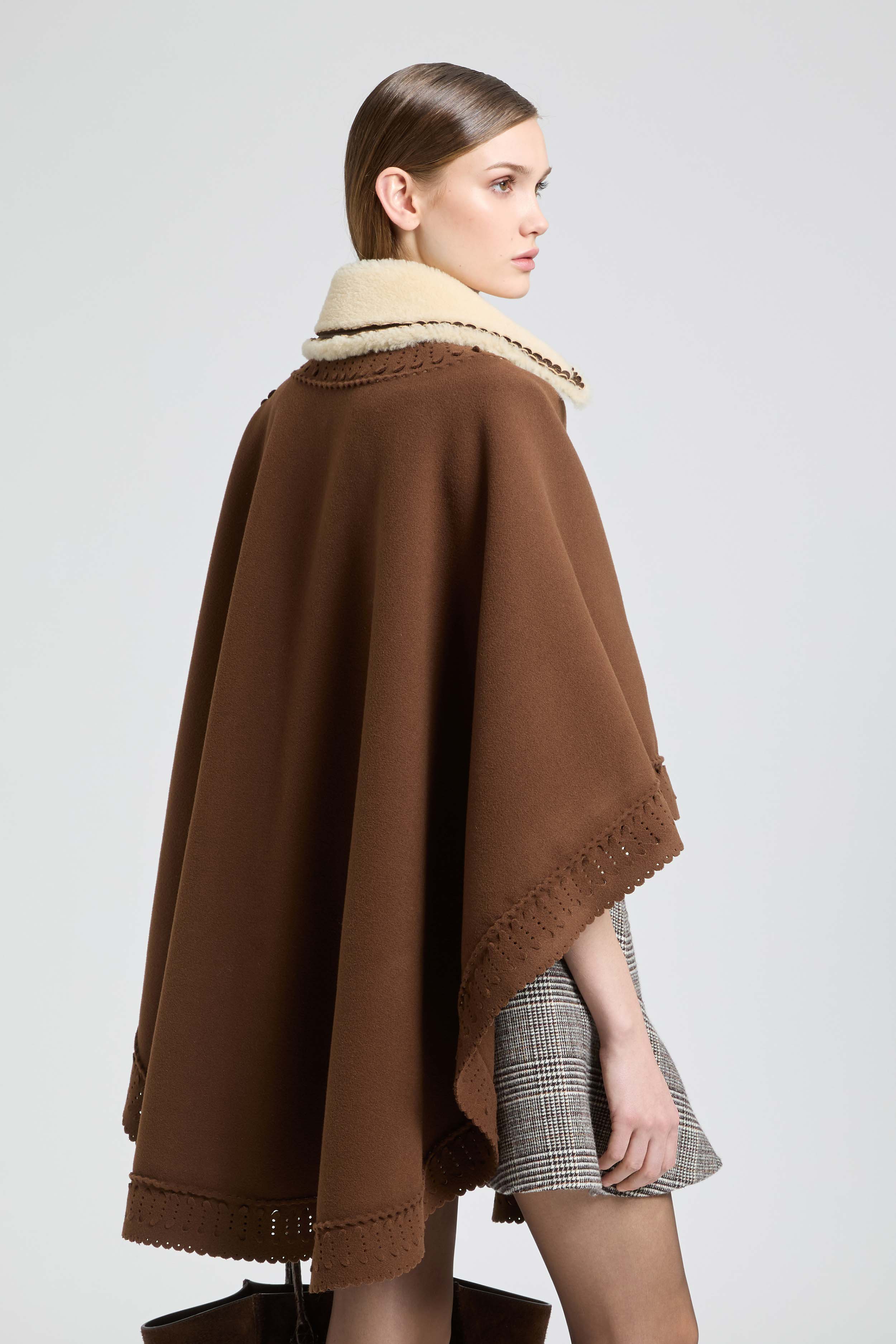 Wool Double Cape with Piece-Dyed Finish - Image 4
